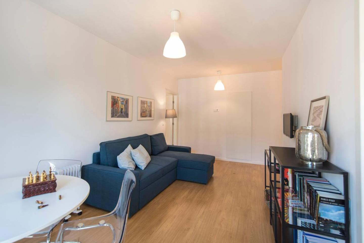 Comfortable Apartment In Campo Pequeno Lissabon Buitenkant foto
