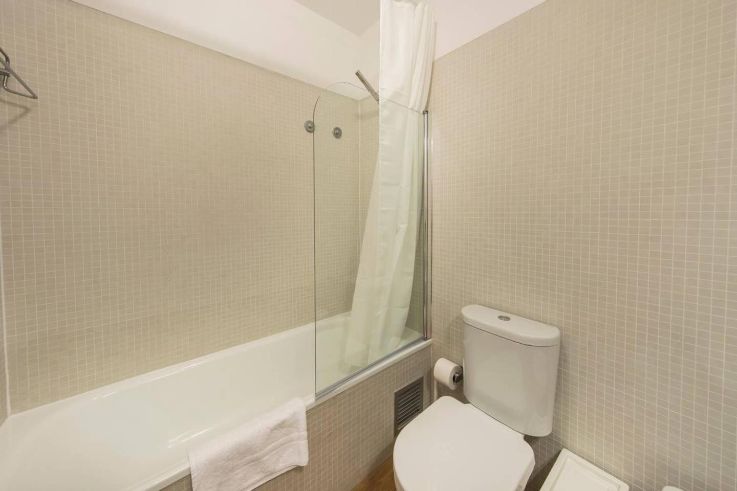 Comfortable Apartment In Campo Pequeno Lissabon Buitenkant foto